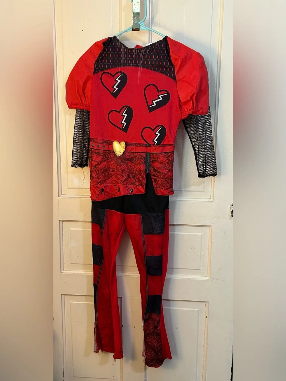 Disney Descendants 4 Rise of Red Costume Jumpsuit Outfit Kids Size Large 10/12